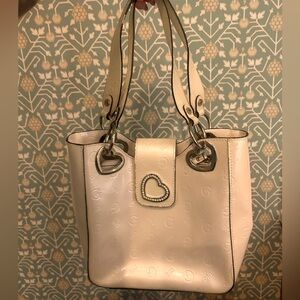 Vintage Y2K Guess Pearlescent Monogramed Faux Patent Rhinestone Heart hand Bag